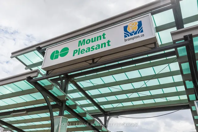 Additional image 21 of 60 Baycliffe Cres Unit 106