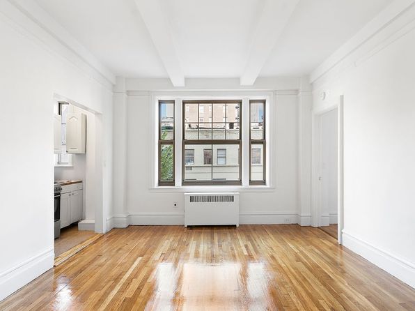 170 W 74th St APT 304, New York, NY 10023