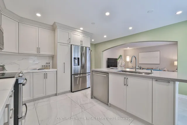 Additional image 15 of 4072 Gunby Cres