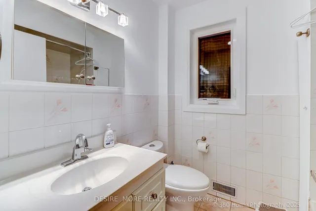 Additional image 12 of 70 Ridgevale Dr