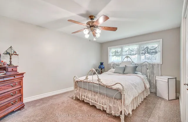 Additional image 31 of 129 ONEIDA Blvd