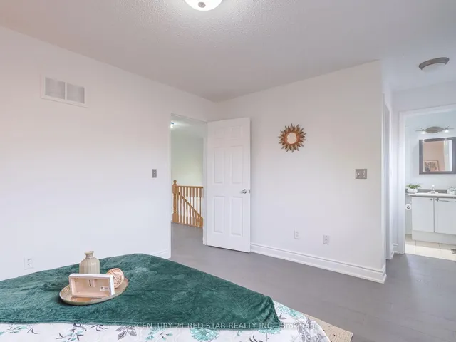 Additional image 39 of 1144 Barclay Circ