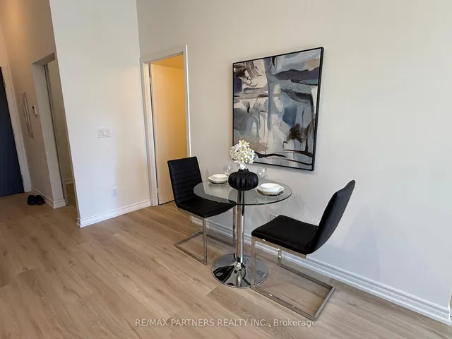 Additional image 13 of 435 Richmond St Unit 1106