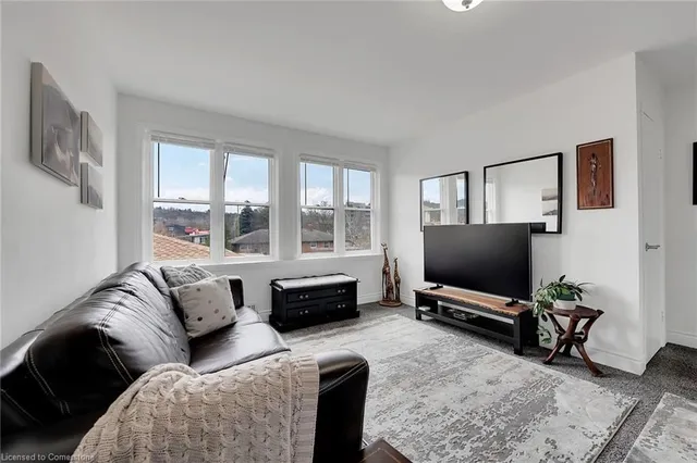 Additional image 43 of 31 Centennial Pky