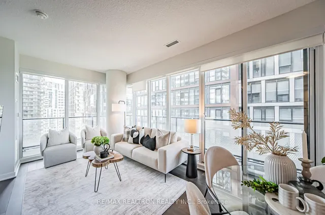 Additional image 36 of 115 Blue Jays Way Unit 2702