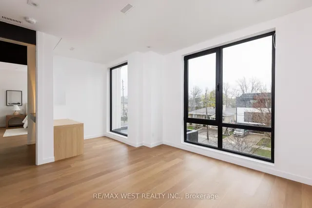 Additional image 38 of 310 Patricia Ave