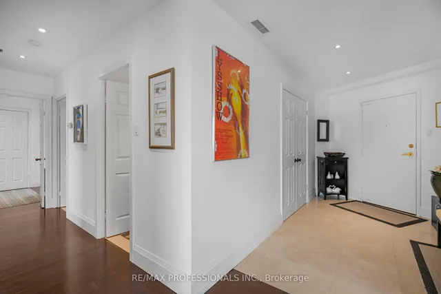 Additional image 17 of 2010 Islington Ave Unit PH03