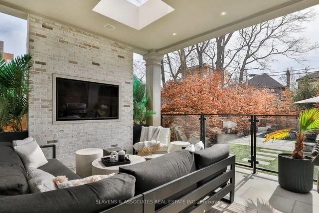 Additional image 46 of 216 Glenayr Rd