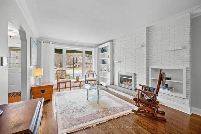 Additional image 14 of 2173 Deyncourt Dr