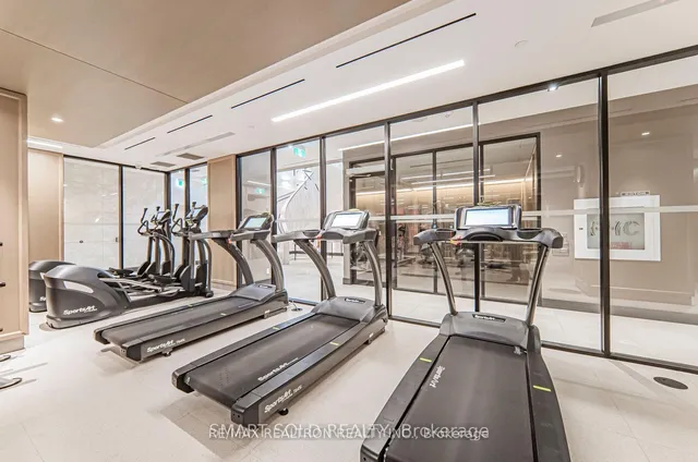 Additional image 9 of 1 Edgewater Dr Unit 719