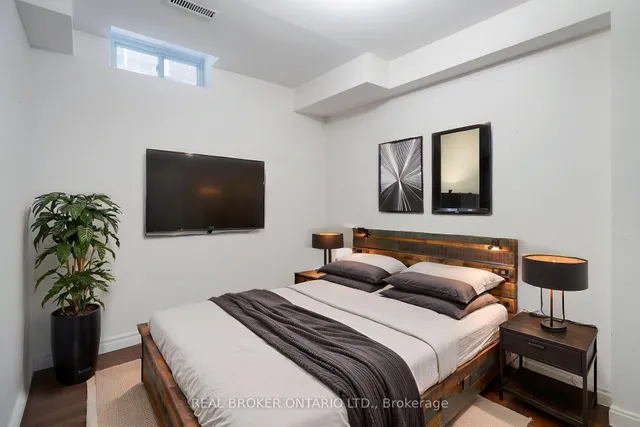 Additional image 31 of 4042 Ellesmere Rd