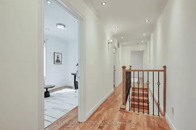 Additional image 17 of 192 Coxwell Ave