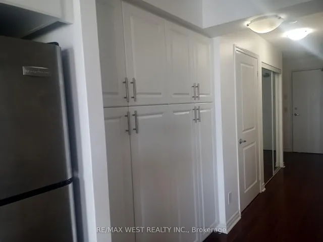 Additional image 7 of 27 Rean Dr Unit 522