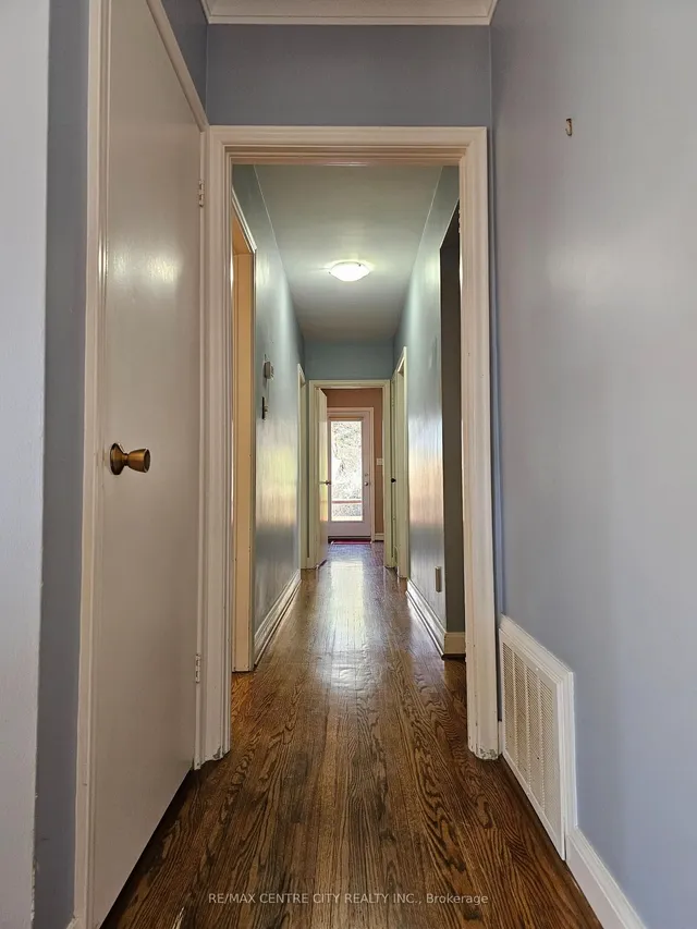 Additional image 14 of 274 Burnett Ave