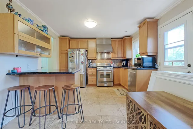 Additional image 6 of 20 Paperbirch Dr