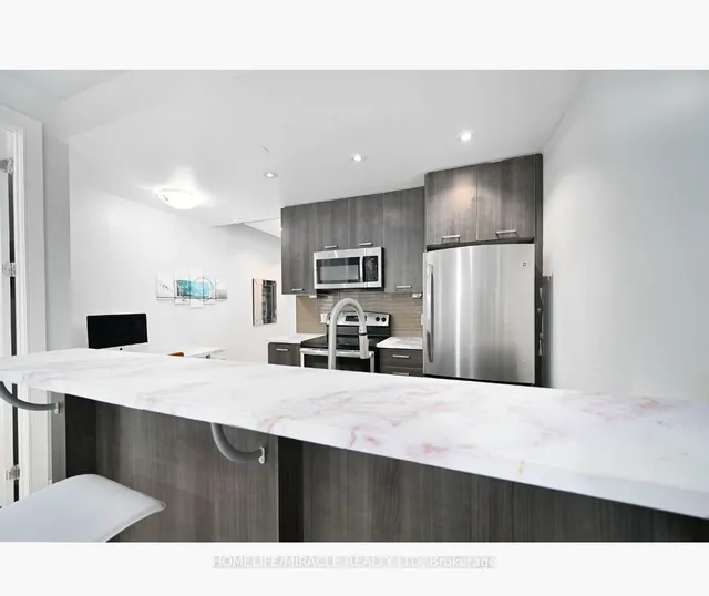 Additional image 10 of 150 Main St Unit 715