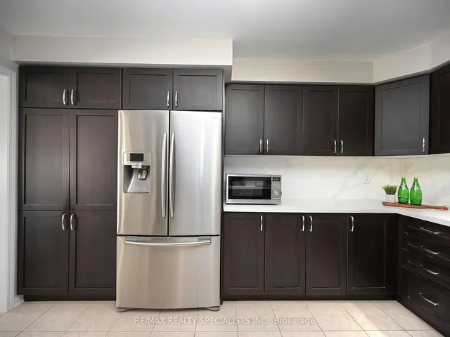 Additional image 27 of 82 Suitor Crt