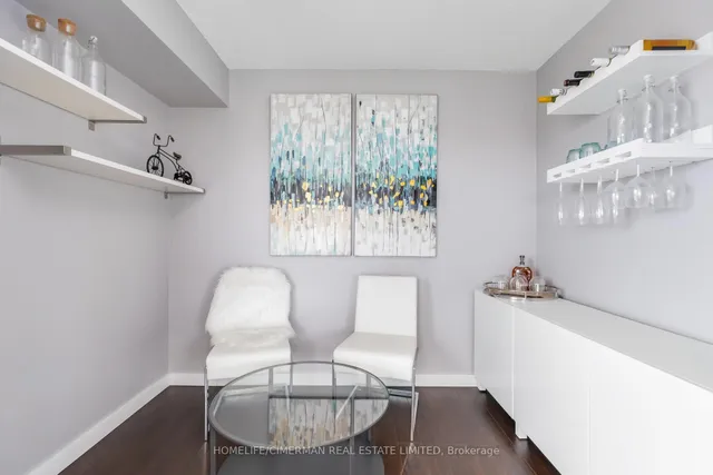 Additional image 3 of 120 Dallimore Circ Unit 607