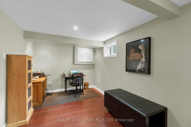 Additional image 29 of 6 Dartford Rd