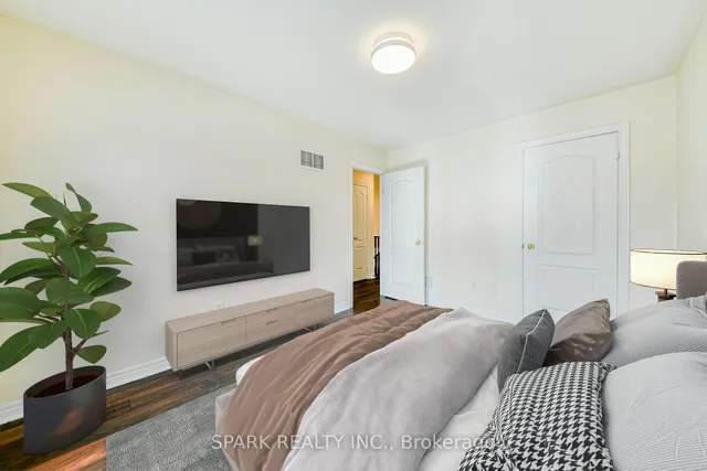 Additional image 14 of 147 Weston Dr