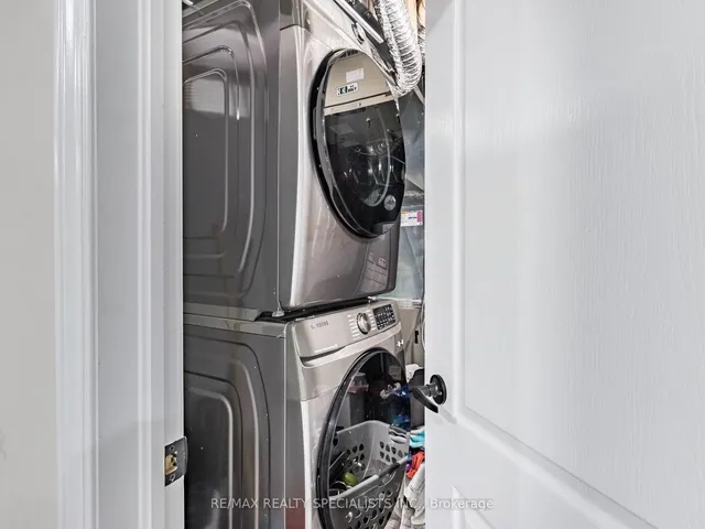 Additional image 46 of 41 Hoxton Rd