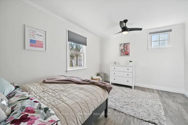 Additional image 21 of 693 King Rd