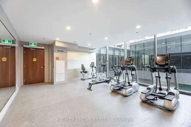 Additional image 32 of 455 Front St Unit S419