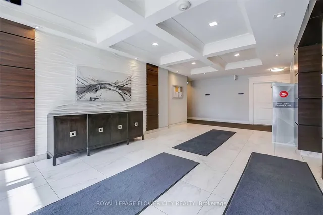 Additional image 40 of 630 Sauve St Unit 404