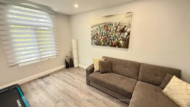 Additional image 22 of 2097 CHRISDON Rd