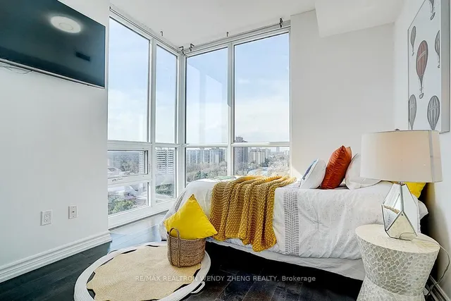 Additional image 27 of 52 Forest Manor Rd Unit 1102