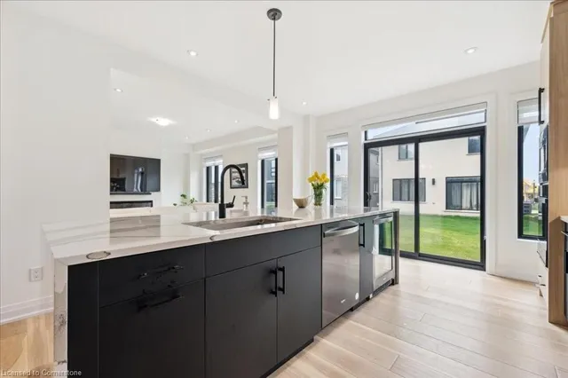 Additional image 16 of 166 Shaded Creek Dr