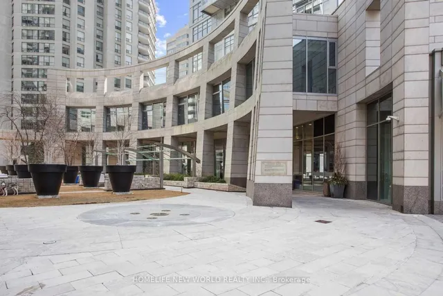 Additional image 3 of 2181 Yonge St Unit 2105