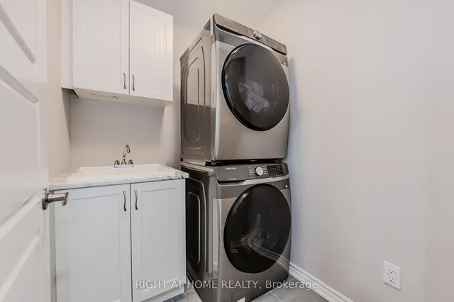 Additional image 28 of 154 HiStand Tr