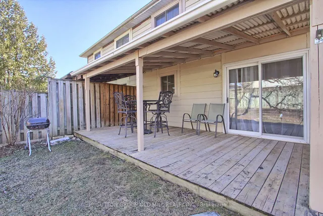 Additional image 48 of 1261 Consort Cres