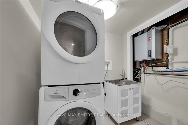 Additional image 28 of 18 Hasting Sq