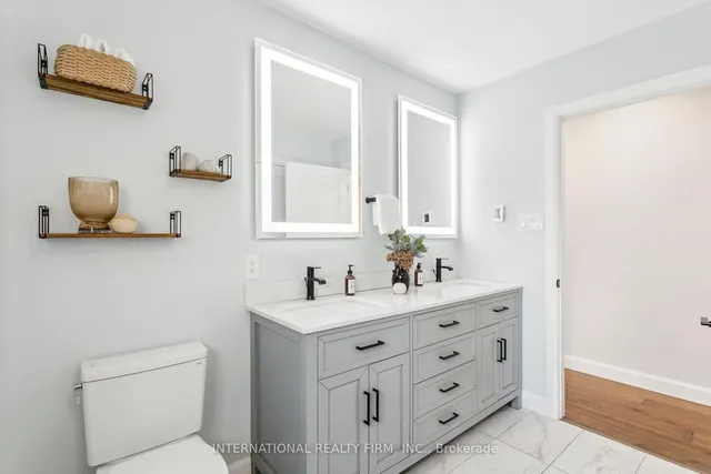 Additional image 25 of 50 Denison Ave