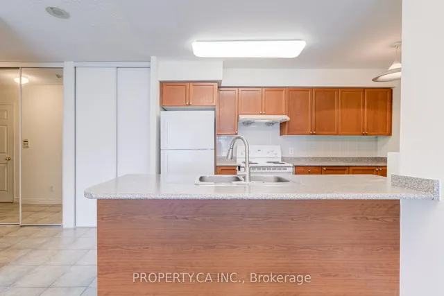 Additional image 8 of 18 Parkview Ave Unit 1008
