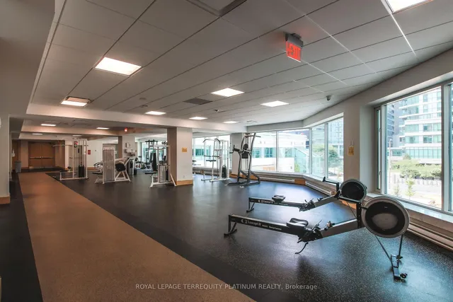 Additional image 29 of 10 Yonge St Unit 1008