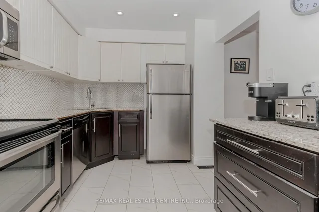 Additional image 17 of 1526 Lancaster Dr Unit 123