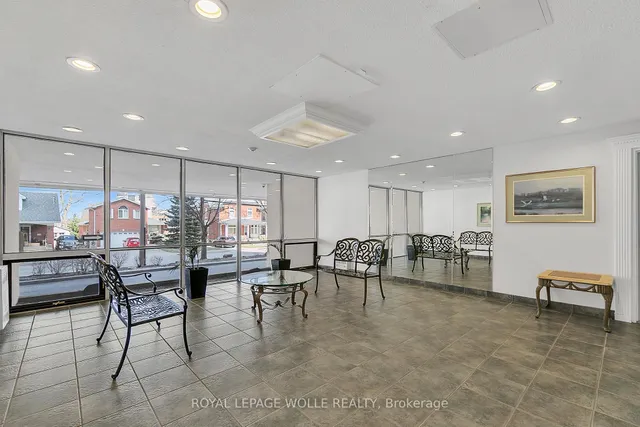 Additional image 22 of 81 Church St Unit 702