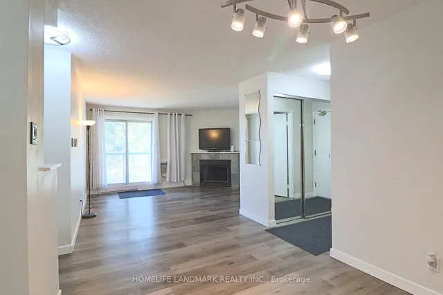 Additional image 3 of 95 Trailwood Dr Unit 821