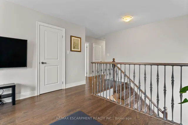 Additional image 21 of 129 Fingland Cres