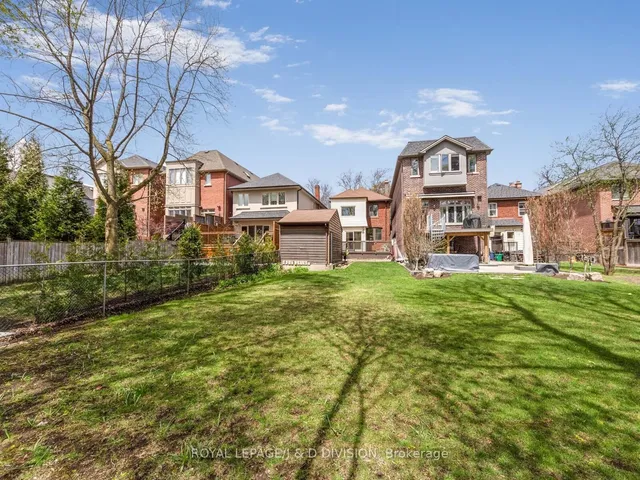 Additional image 32 of 43 Fairlawn Ave