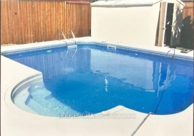 Additional image 7 of 2312 Malcolm Cres