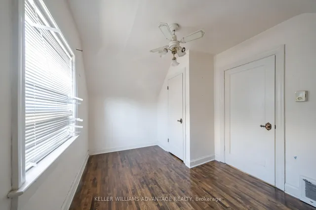 Additional image 11 of 144 Upper Canada Dr