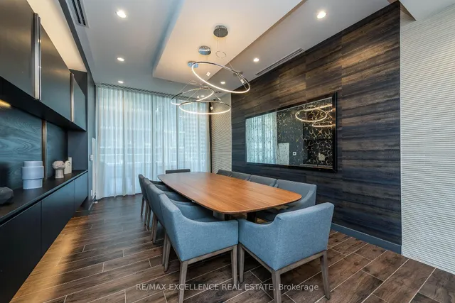 Additional image 45 of 70 Annie Craig Dr Unit 608