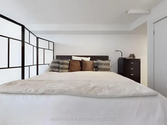 Additional image 21 of 101 Subway Cres Unit 912