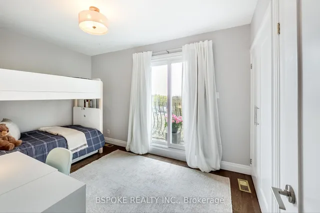 Additional image 14 of 293 Withrow Ave