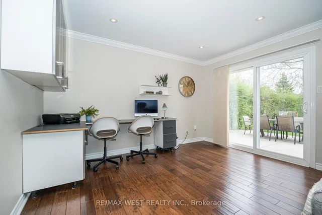 Additional image 30 of 17 Forest Path Crt