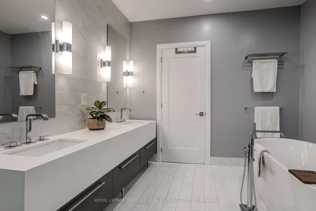 Additional image 37 of 1441 Elgin St Unit 302